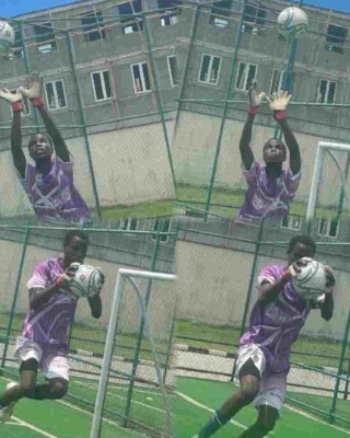 OSHOLANGE  MUFUTAU  ADEBAYO